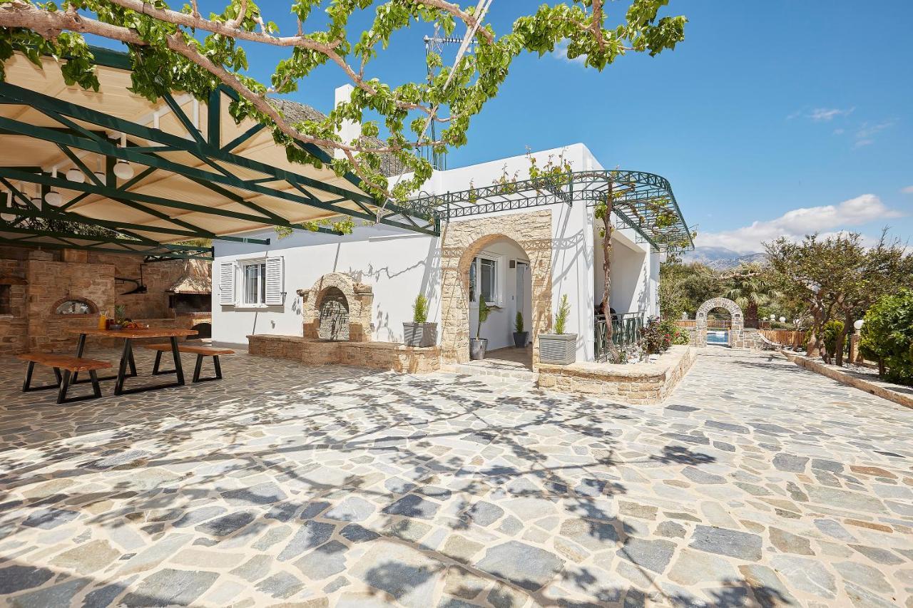 Dafni Villa A Place To Visit Orne Exterior photo