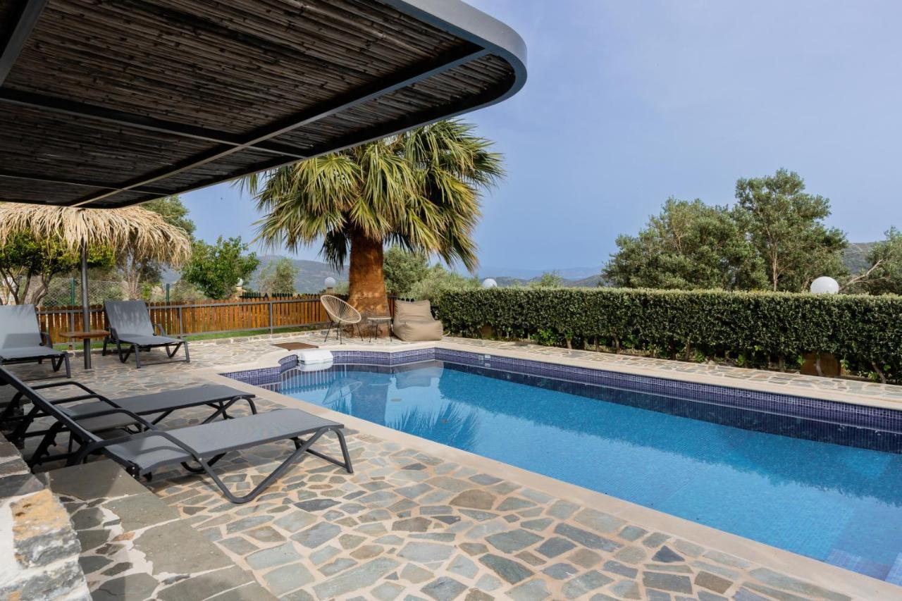 Dafni Villa A Place To Visit Orne Exterior photo