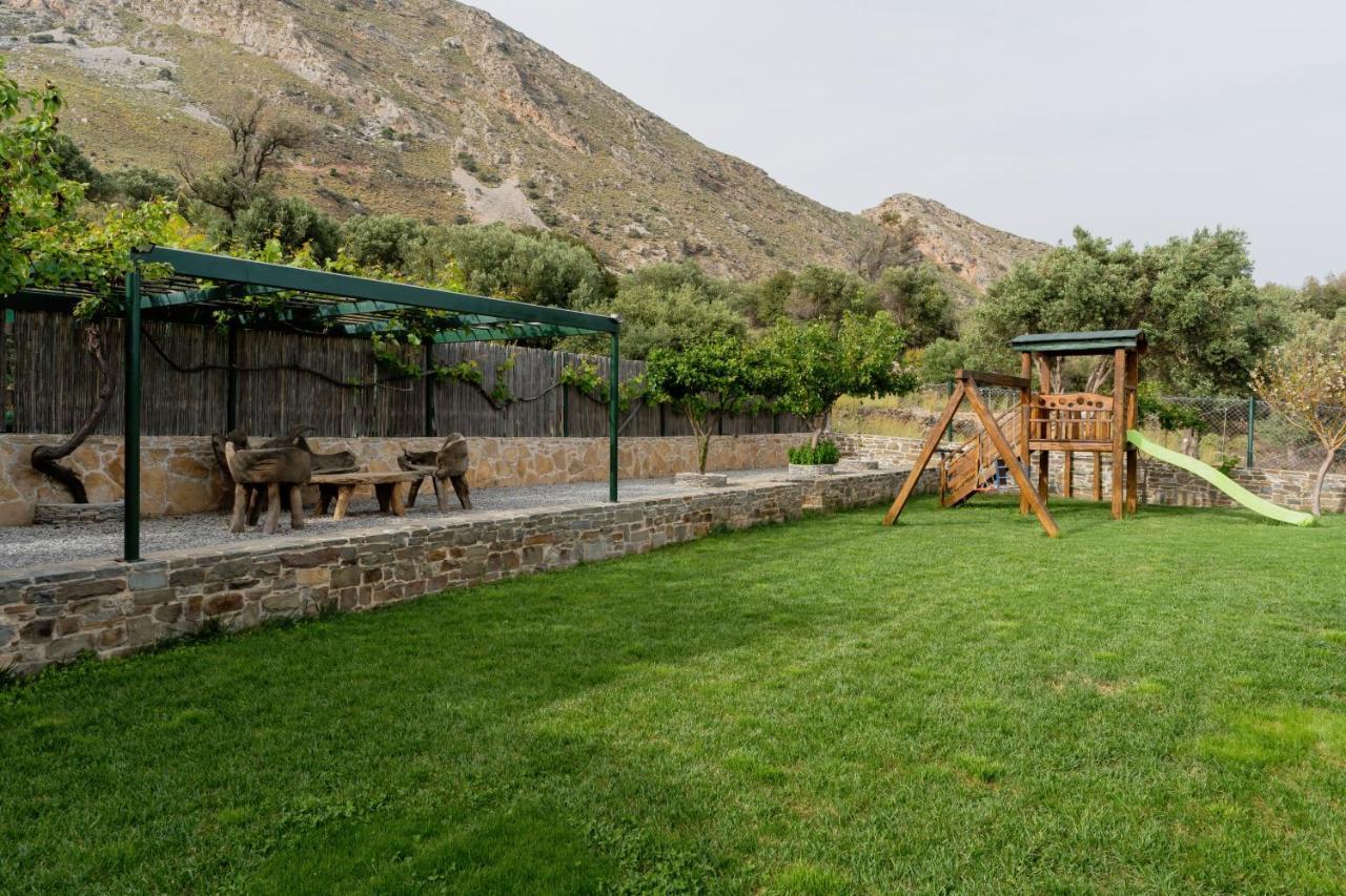 Dafni Villa A Place To Visit Orne Exterior photo